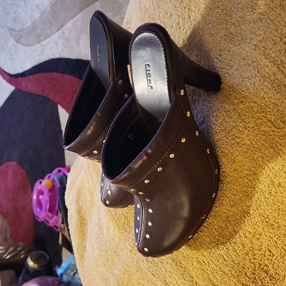 Fioni shoes
